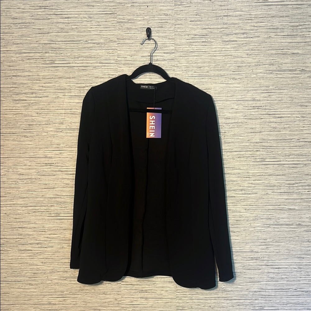 SHEIN Black Blazer-Style Jacket – Modern Chic NWT Size Small (681)